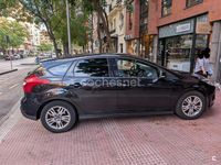 Używany Ford Focus Trend 115 KM (84 kW) 2012 Czarny Sedan/Limuzyna