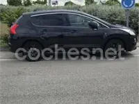 Usado Peugeot 3008 Premium 110 CV (80 kW) 2009 Negro Familiar