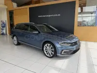 Usado VW Passat Sportline 180 CV (132 kW) 2015 Azul Familiar