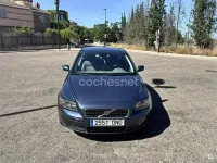 Usado Volvo S40 Momentum 136 CV (100 kW) 2005 Azul Berlina