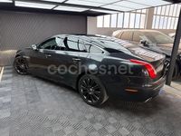 Usado Jaguar XJ Portfolio 275 CV (202 kW) 2011 Gris / plata Berlina