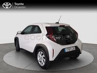 Usado Toyota Aygo X Play 72 CV (52 kW) 2022 Blanco SUV