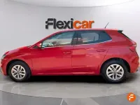 Usado Skoda Fabia Selection 95 CV (69 kW) 2025 Rojo Utilitario