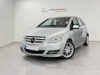 Usado Mercedes B180 109 CV (80 kW) 2010 Gris / plata Monovolumen
