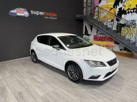 Usado Seat Leon Style 115 CV (84 kW) 2017 Blanco Berlina