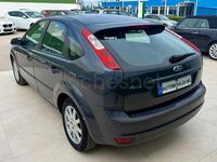Käytetty Ford Focus Trend 90 HP (66 kW) 2005 Harmaa Sedan