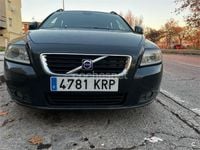 Usado Volvo V50 Momentum 109 CV (80 kW) 2010 Verde Familiar