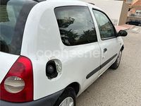 Usado Renault Clio II 65 CV (47 kW) 1999 Blanco Berlina
