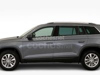 Usado Skoda Kodiaq Ambition 150 CV (110 kW) 2022 Gris / plata SUV
