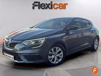 Usado Renault Mégane IV LIMITED 140 CV (102 kW) 2020 Gris / plata Berlina