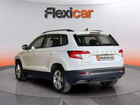 Usado Skoda Karoq Ambition 150 CV (110 kW) 2021 Blanco SUV