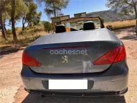 Usado Peugeot 307 CC 110 CV (80 kW) 2005 Gris / plata Descapotable