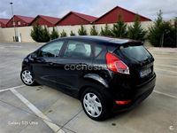 Usado Ford Fiesta Trend 75 CV (55 kW) 2015 Negro Berlina
