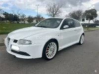 Usado Alfa Romeo 147 GTA 250 CV (183 kW) 2004 Blanco Utilitario