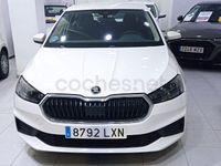 Usado Skoda Fabia Ambition 80 CV (58 kW) 2022 Blanco Berlina