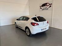 Usado Opel Astra Excellence 125 CV (91 kW) 2012 Blanco Berlina