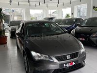 Usado Seat Leon Style 115 CV (84 kW) 2018 Gris / plata Familiar