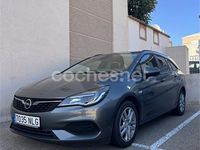 Usado Opel Astra Ultimate 122 CV (89 kW) 2020 Gris / plata Familiar