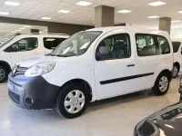 Usado Renault Kangoo LIMITED 90 CV (66 kW) 2020 Blanco Monovolumen