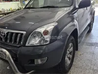 Usado Toyota Land Cruiser 166 CV (122 kW) 2006 Gris / plata SUV