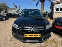 Käytetty VW Tiguan 140 HP (102 kW) 2014 Musta Katumaasturi