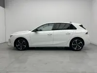 Usado Opel Astra Edition 181 CV (133 kW) 2023 Blanco Berlina