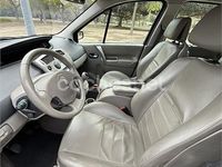 Usado Renault Scénic II Privilege 120 CV (88 kW) 2004 Negro Monovolumen