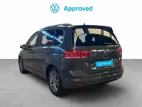 Usado VW Touran 150 CV (110 kW) 2025 Gris / plata Monovolumen