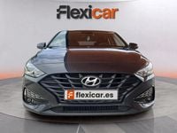 Usado Hyundai i30 111 CV (81 kW) 2022 Gris Berlina