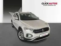 Usado VW T-Roc 116 CV (85 kW) 2025 Gris SUV