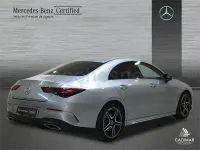 Usado Mercedes CLA200 163 CV (119 kW) 2025 Gris / plata Berlina