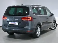Usado Seat Alhambra XCELLENCE 150 CV (110 kW) 2019 Gris Monovolumen