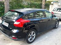 Usado Ford Focus Trend 125 CV (91 kW) 2014 Negro Berlina