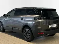 Usado Peugeot 5008 GT 130 CV (95 kW) 2022 Gris SUV