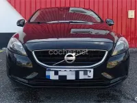 Usado Volvo V40 Kinetic 115 CV (84 kW) 2012 Negro Utilitario