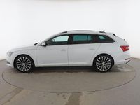 Usado Skoda Superb LAURIN & KLEMENT 190 CV (139 kW) 2016 Blanco Familiar