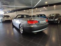 Usado BMW 320 184 CV (135 kW) 2010 Gris Coupe