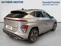 Usado Hyundai Kona N Line 198 CV (145 kW) 2023 Gris / plata SUV