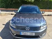 Usado VW Passat Edition 105 CV (77 kW) 2013 Gris / plata Familiar