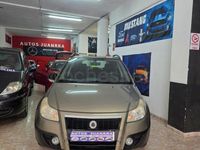 Usado Fiat Sedici Dynamic 107 CV (78 kW) 2008 Gris / plata SUV