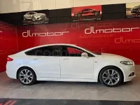 Usado Ford Mondeo ST-Line 150 CV (110 kW) 2018 Blanco Berlina