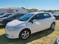 Usado Toyota Auris Active 90 CV (66 kW) 2010 Blanco Utilitario