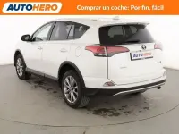 Usado Toyota RAV4 Advance 143 CV (105 kW) 2018 Blanco SUV