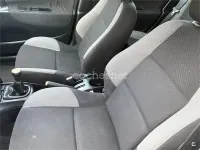 Usado Peugeot 207 70 CV (51 kW) 2007 Negro Berlina