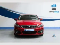 Usado Peugeot 308 Style 110 CV (80 kW) 2020 Rojo Utilitario