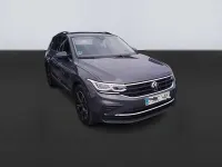 Usado VW Tiguan Life 150 CV (110 kW) 2022 Gris / plata SUV