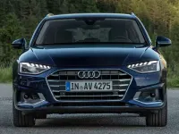 Usado Audi A4 S-Line 150 CV (110 kW) 2023 Blanco Familiar