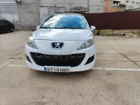 Usado Peugeot 207 70 CV (51 kW) 2011 Blanco Berlina