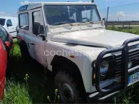 Usado Land Rover Defender 112 CV (82 kW) 1991 Blanco SUV