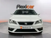 Usado Seat Leon Style 110 CV (80 kW) 2018 Blanco Berlina